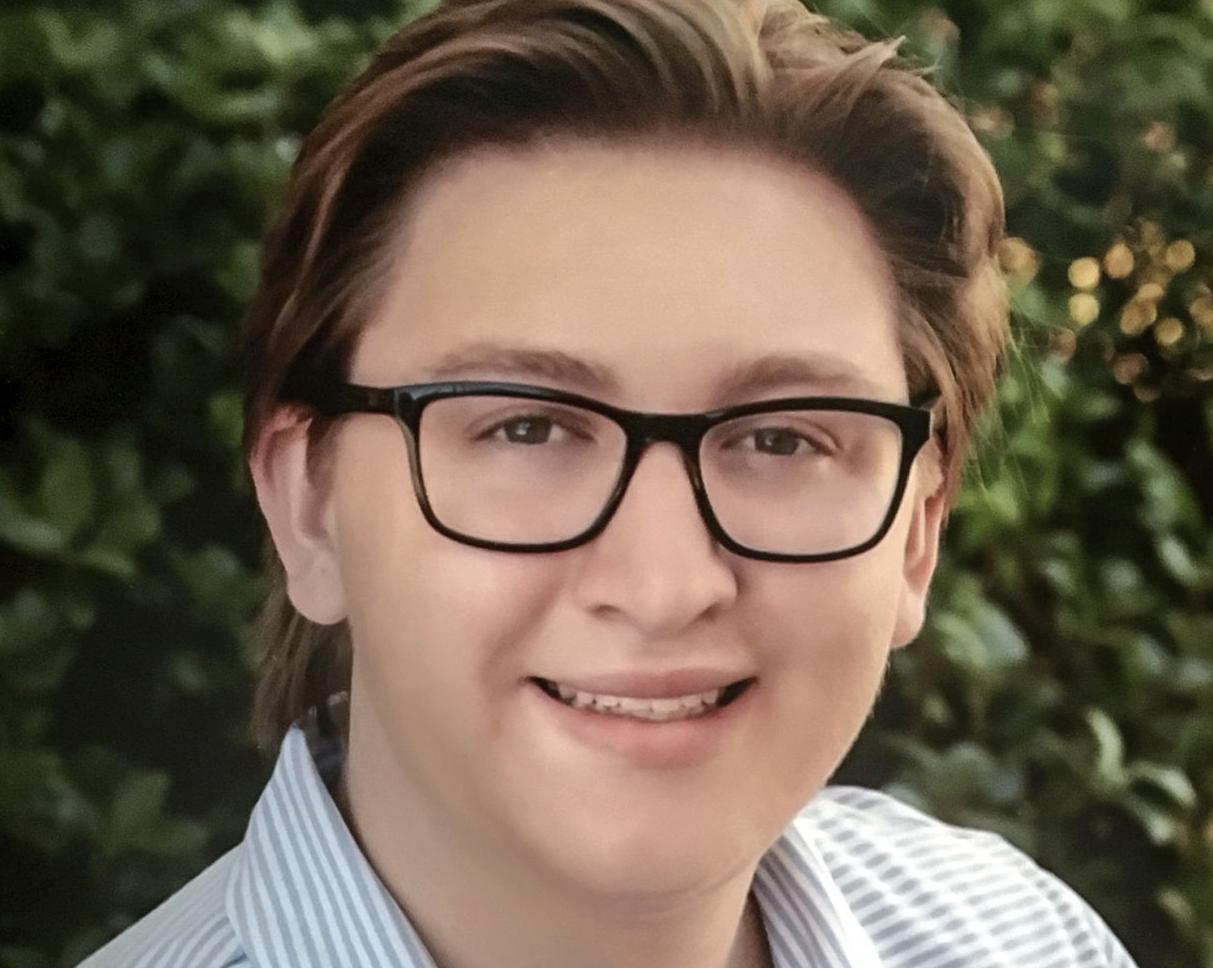 Maxwell Gruver.jpg (copy)